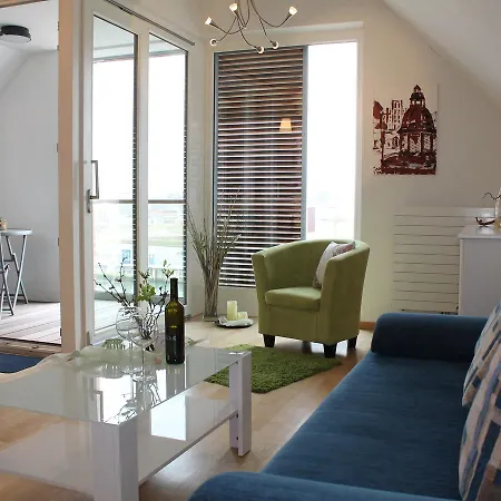 Charmante In Am Hafen